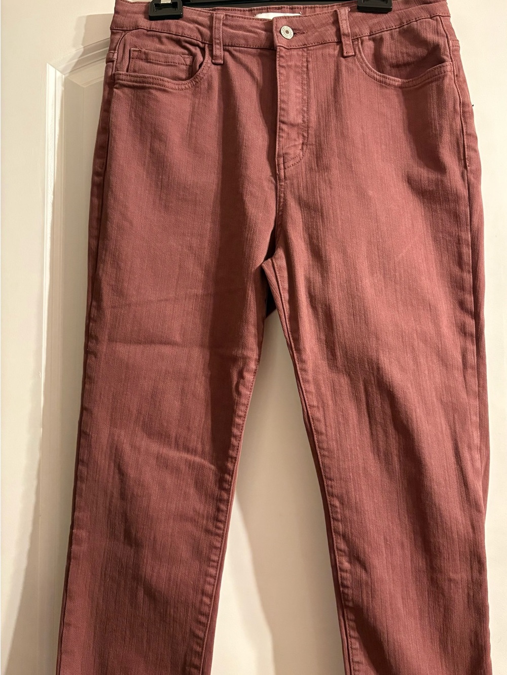 Women's Skinny Jeans in Dusty Rose
